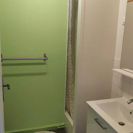 Proche Gare Et Transports